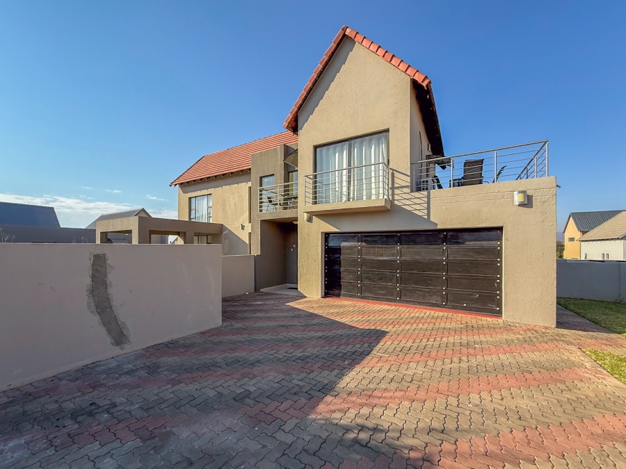 3 Bedroom Property for Sale in Leloko Lifestyle Estate North West